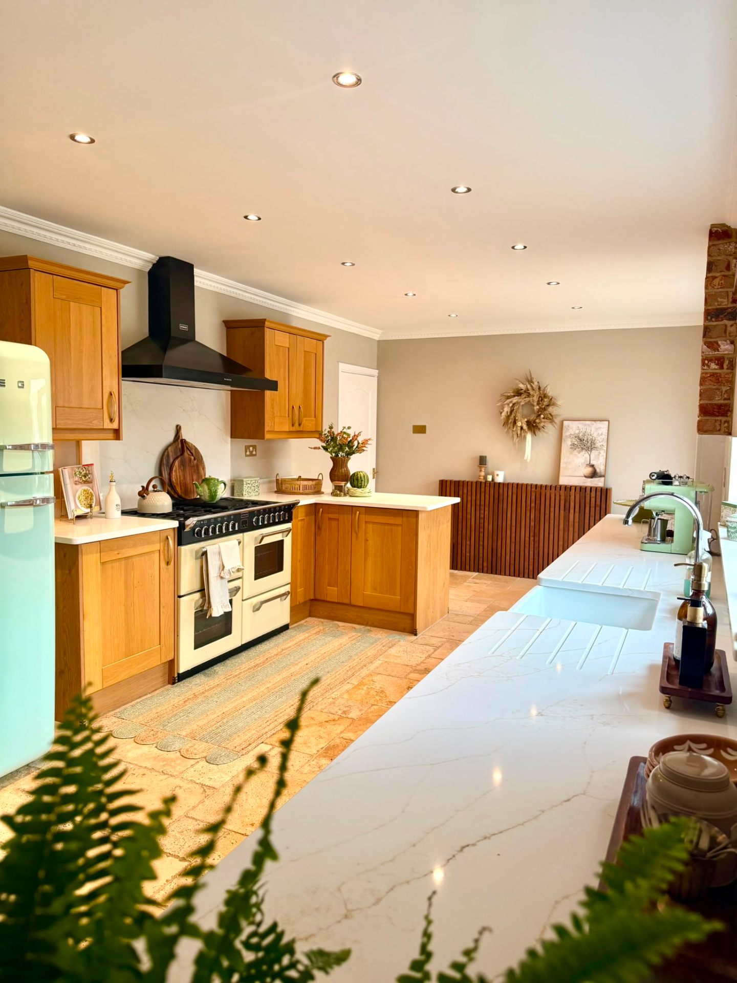 Modena Gold Quartz worktop — Port Talbot
