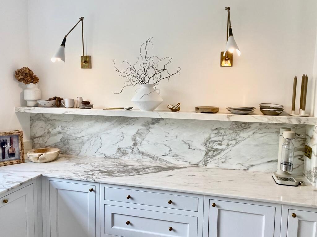 Calacatta Marble — Floating shelf & splashback · Bristol